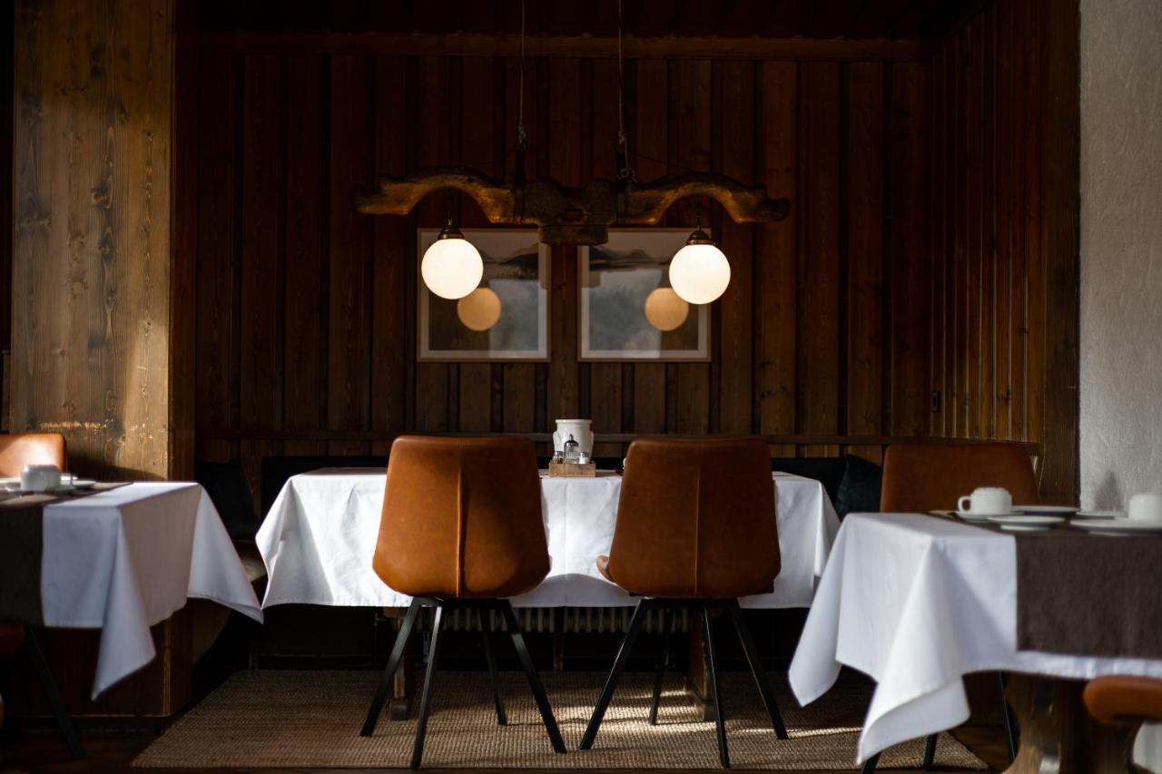 Hotel Zum See, Titisee Bagian luar foto