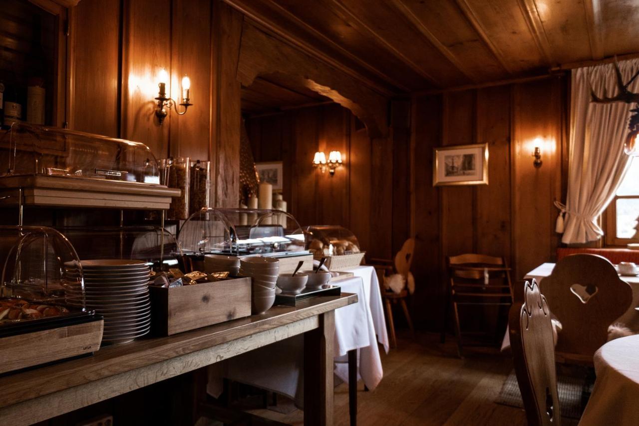 Hotel Zum See, Titisee Bagian luar foto